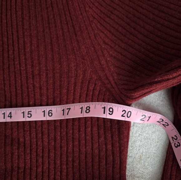 A.P.C. Size L-  Men's Red Sweater Rue Madame Paris - Picture 9 of 9